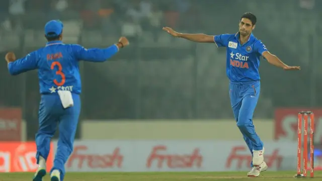 क्रिकेट, खेळ, भारतीय क्रिकेट संघ.