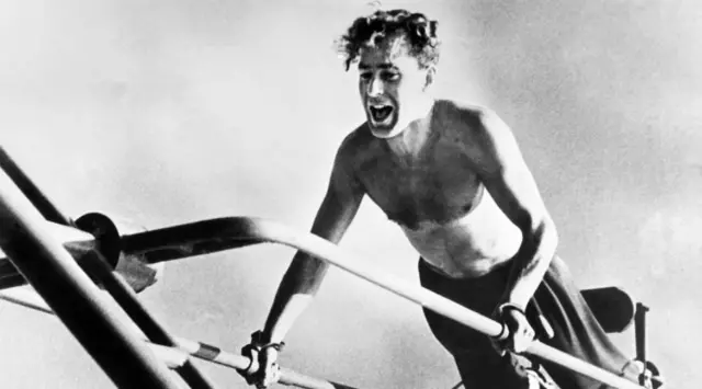 Iscrpljujući trening imao je manje naglaska od Nasinog na veštinama pilotiranja