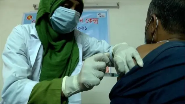 নাগরিক অনলাইনে নিবন্ধন করে টিকা নিতে পারবেন