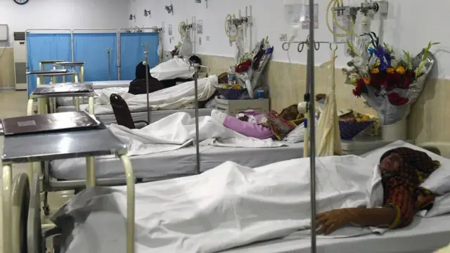 દર્દીઓની તસવીર