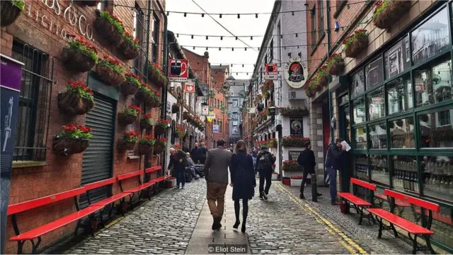 आयरलैंड की रहस्यमयी नदी