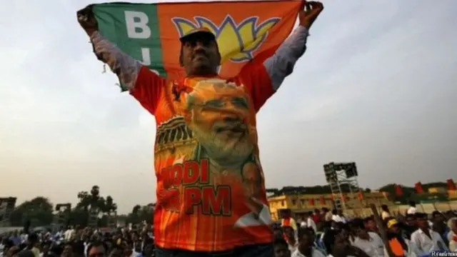 तामिळनाडू, भाजप, डीएमके, एआयडीएमके, रजनीकांत