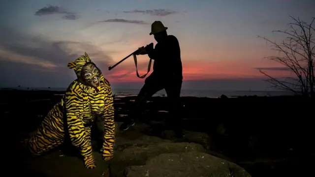 Защитники животных протестуют против убийства тигра-людоеда в 2018 году