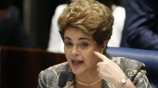 Dilma Rousseff durante julgamento do impeachment no Senado