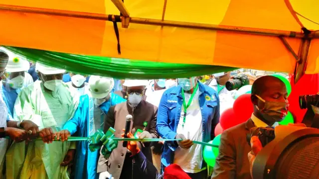 An wallafa wadannan hotuna a shafin NNPC Group na tuwita a ranar 30 ga watan Yuni