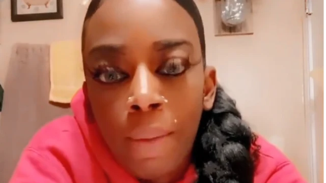 Tessica Brown di Gorilla glue girl