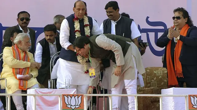 वरुण गांधी