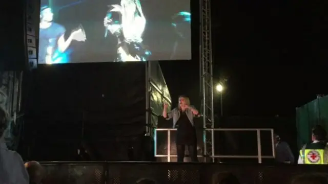 ਸੰਕੇਤ ਲਿਪੀ ਦੁਭਾਸ਼ੀਏ