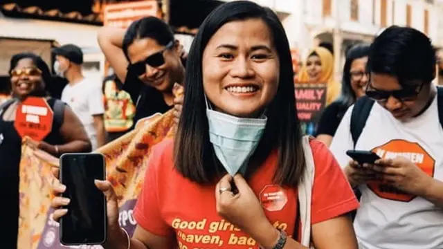 พนักงานบริการทางเพศ