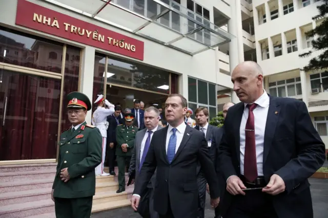 Thủ tướng Nga Dmitry Medvedev tại Hà Nội năm 2018