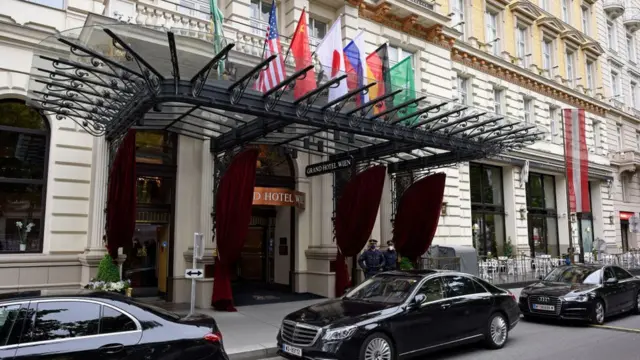 هتل مذاکرات