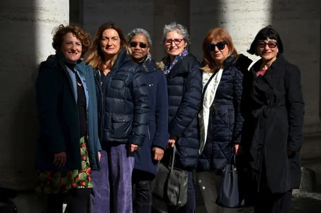 زاد عدد النساء العاملات في الفاتيكان بنسبة 24 بالمئة منذ تولي فرنسيس منصبه