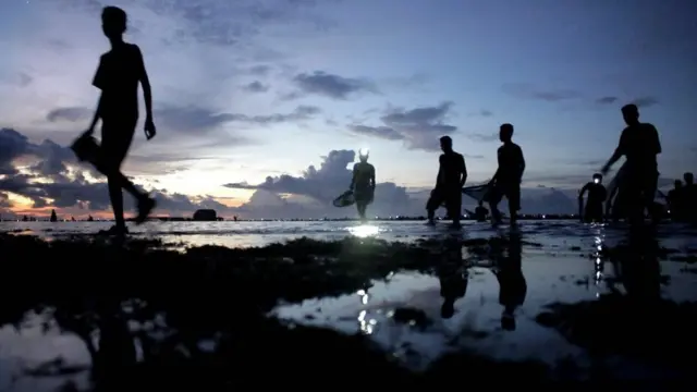 ‘பௌ நயெலெ‘, லொம்போக் , இந்தோனீஷியா, பண்டிகை