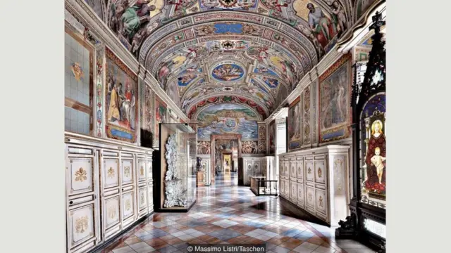 Biblioteca Apostolica Vaticana (The Vatican Library), Roma, Italia