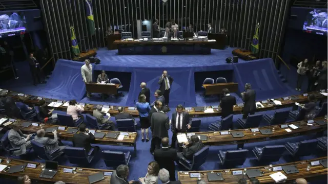 Senadores votam PEC do tetomelhores sites de apostas esportivas 2024gastos