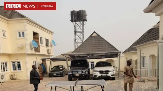 Awọn to n gba bọọlu tẹniisi nile Igboho