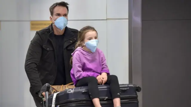 Pasajeros en Sao Paulo, Brasil.