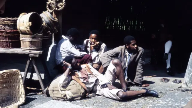 Кадр из фильма Би-би-си о рабстве