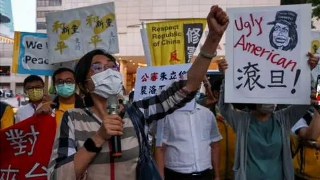 ন্যান্সি পেলোসির সফরের বিরুদ্ধে বিক্ষোভ।