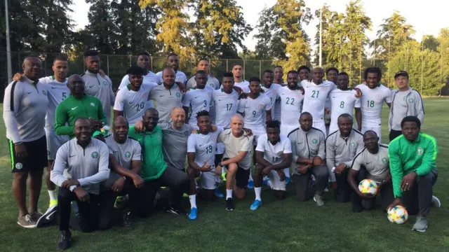 Ndị otu egwu bọọlụ Super Eagles