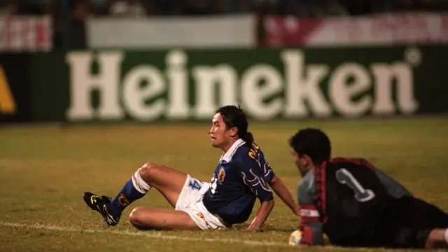 ماسایوکی اوکانو که احمدرضا عابدزاده را مصدوم کرده بود، دقیقه ۱۱۹ دروازهاش را گشود.