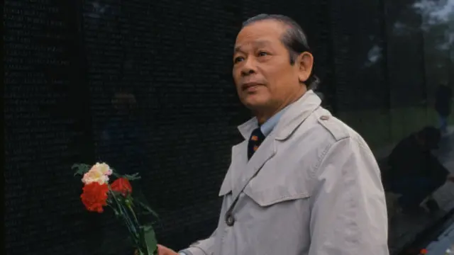 Bùi Tín