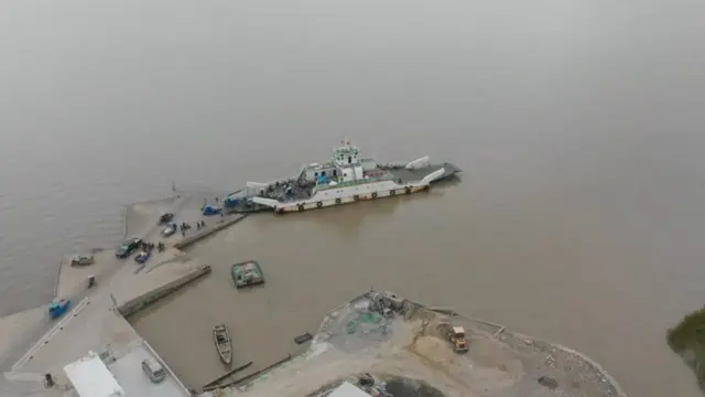 नमक वाला द्वीप