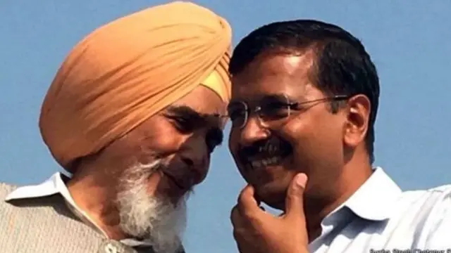 अरविंद केजरीवाल के साथ सुच्चा सिंह छोटेपुर