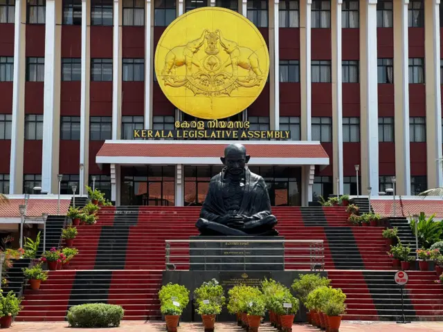 கேரளா, அசாம், மேற்கு வங்கம் 
