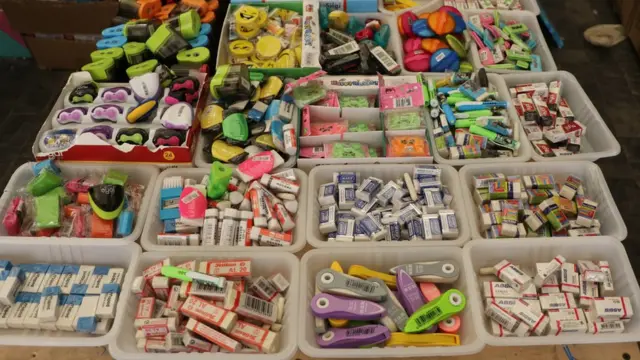 Məktəblər açılır, məktəb, məktəb ləvazimatları