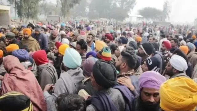ਵਿੱਕੀ ਗੌਂਡਰ ਦੇ