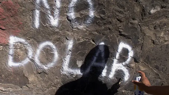 Pintada de No Dólar.