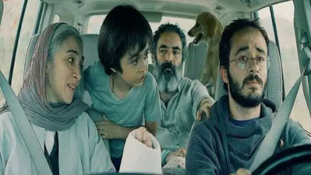 پناه پناهی نویسنده و کارگردان جاده خاکی است