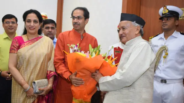 ஆளுநரை சந்தித்த உத்தவ் தாக்கரே