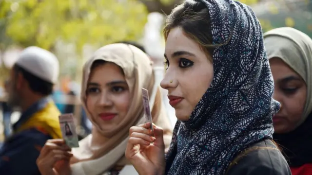 પ્રતીકાત્મક તસવીર