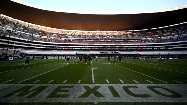 Vista del Estadio Azteca remodelado