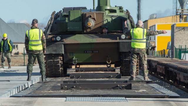 Французский танк в Эстонии