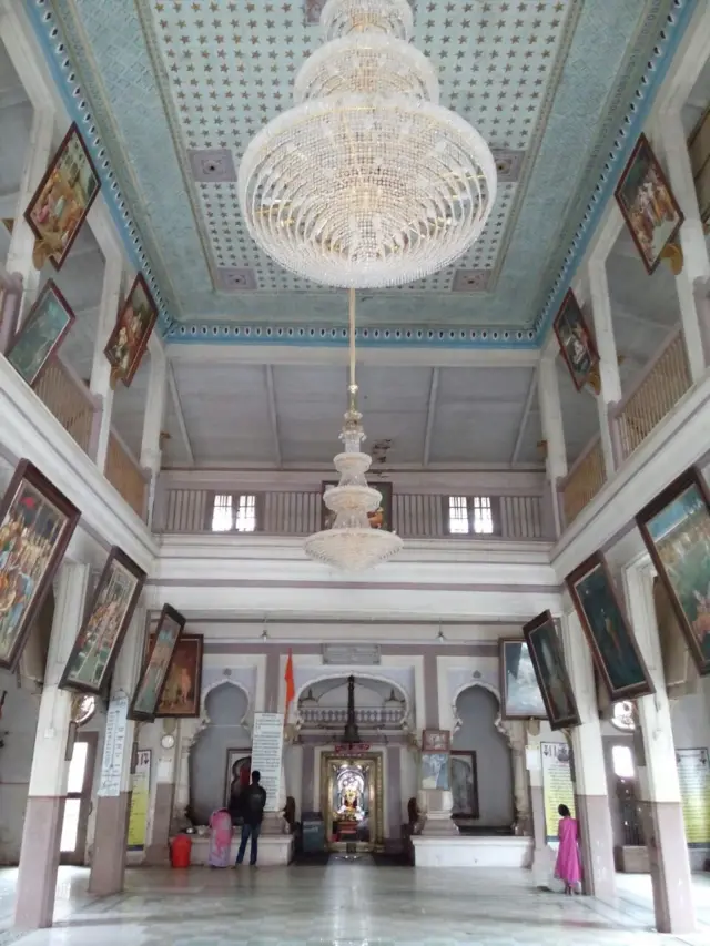 औंध गावातलं यमाई देवीचं मंदिर