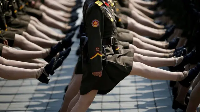 अप्रैल 2017 के परेड की तस्वीर