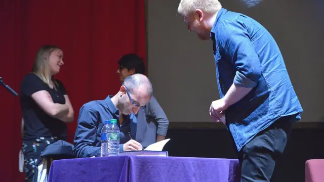 Ювал Харарі