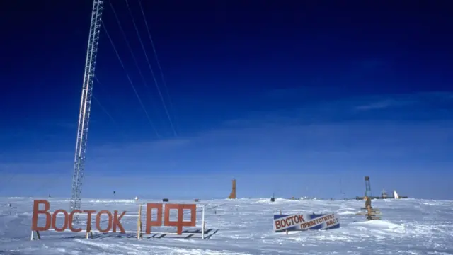 знак восток