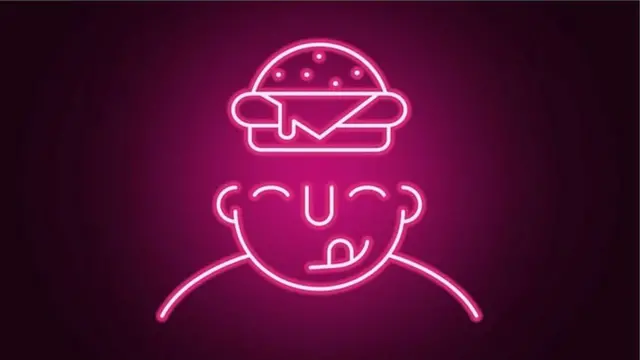 La science récente nous apprend qu'il y a une raison pour laquelle nous sommes tentés par ces produits riches en glucides, en sucre et en graisses lorsque nous sommes fatigués.