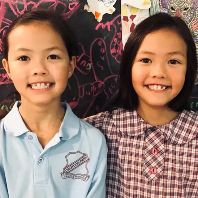 Twins Maddie and Mia