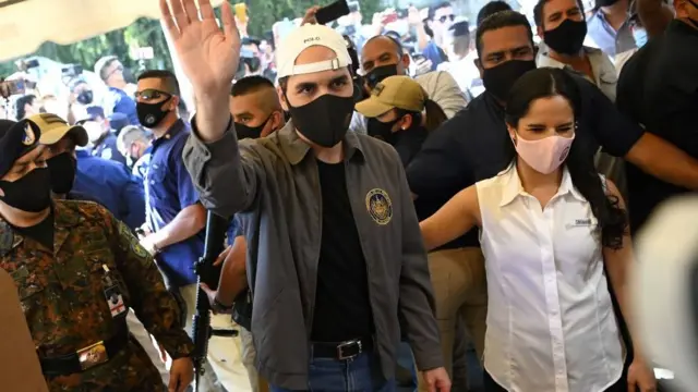 Bukele, tras votar en las elecciones a la Asamblea Legislativa.