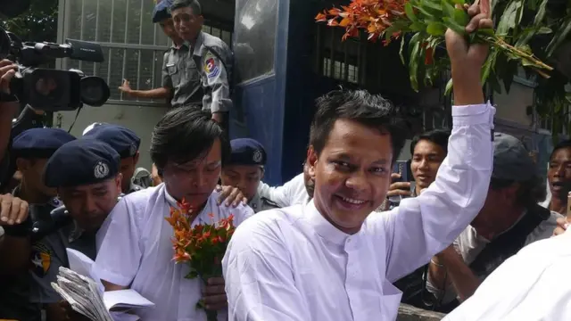 တရားစွဲခံထားရတဲ့ အလဲဗင်းသတင်းထောက်တွေ