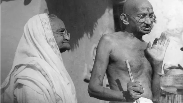 গান্ধী ও তার স্ত্রী