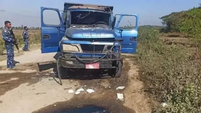မောင်တောမြောက်ပိုင်း ဖားဝပ်ချောင်းကျေးရွာနဲ့ မိုင်ဝက်လောက်အကွာမှာ တိုက်ပွဲတွေဖြစ်ပွားခဲ့
