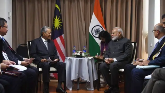 மோதி - மகாதீர்