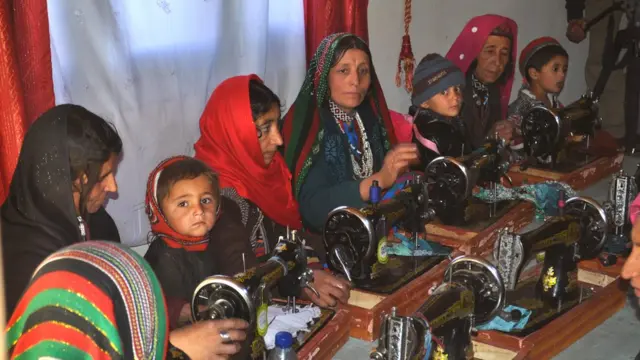 د واخان ښځې