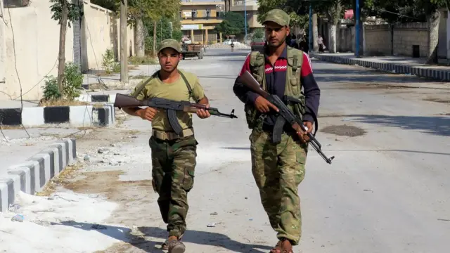 Surıyeli isyancı gruplar